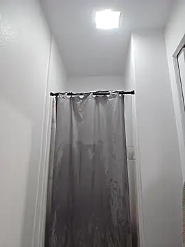 Iliketocooksquirt25 online show from April 4, 4:42 am