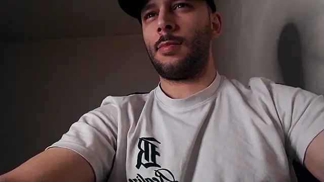 henryaxe online show from March 21, 3:49 pm