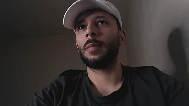 henryaxe online show from April 21, 8:09 am