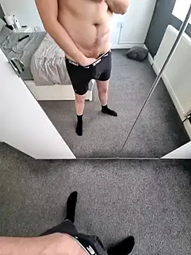 Snapshot of nofacestream123 chatting on January 29, 12:13 pm nofacestream123 online show from January 29, 12:13 pm