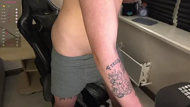 carthylovvve online show from October 27, 6:21 pm