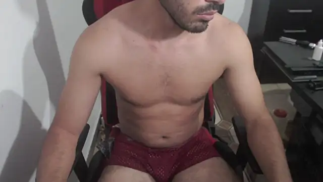 Snapshot of m16x16x chatting on December 10, 10:05 pm m16x16x online show from December 10, 10:05 pm