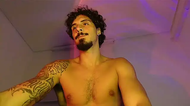 milkoffe online show from April 5, 11:34 pm