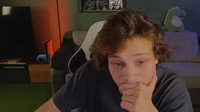 TeddyLiLboy online show from October 7, 6:12 pm