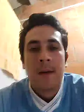 Snapshot of Rejy1992 chatting on January 10, 9:42 pm Rejy1992 online show from January 10, 9:42 pm