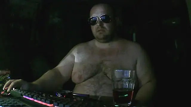 perversalus online show from April 3, 9:55 pm