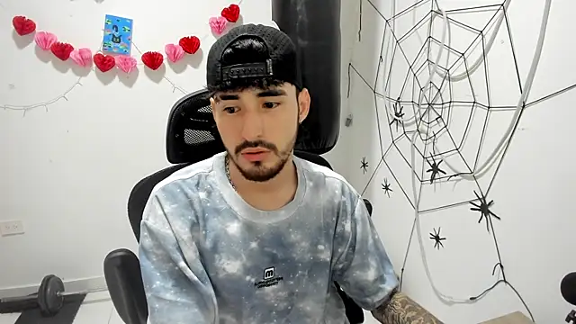 DmitriSanders online show from February 6, 12:51 am