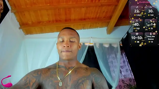 esteveen ortegas  online show from October 25, 8:32 pm