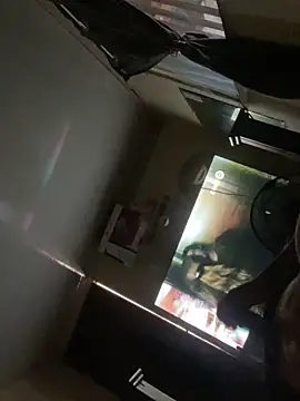 mfloressd14 online show from October 18, 2:55 pm