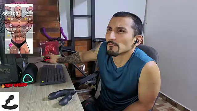 Marck Muscle online show from July 3, 3:23 am