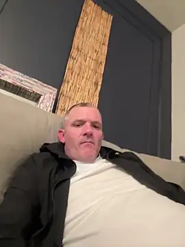 Snapshot of 9inking chatting on October 28, 9:56 am 9inking online show from October 28, 9:56 am