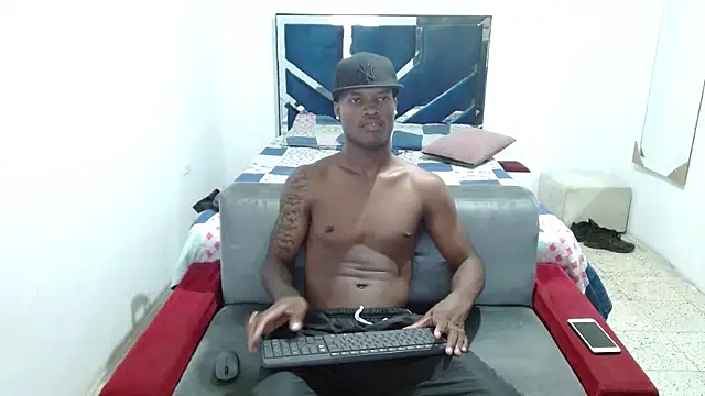 MiguelAngelxl online show from October 14, 6:26 pm