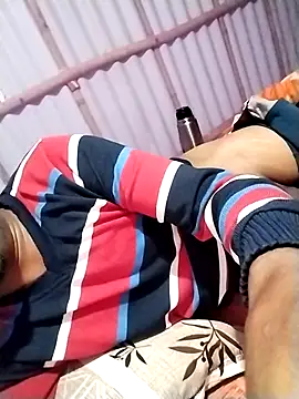 ErRakesh1 online show from November 11, 10:48 pm