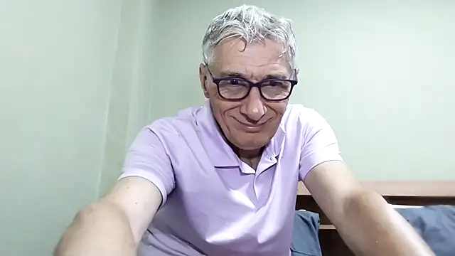 BIGUNCUTHARDCOCK online show from January 10, 2:28 am