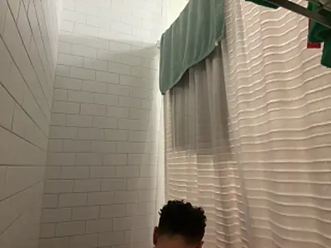 berriess  online show from April 7, 11:43 am