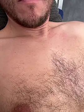 dcamhunt  online show from February 18, 12:47 pm