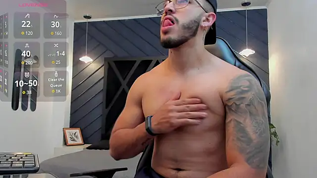 Liam Kleiin online show from October 29, 11:46 am