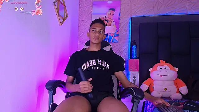 dilan alfonzo online show from May 30, 4:40 pm