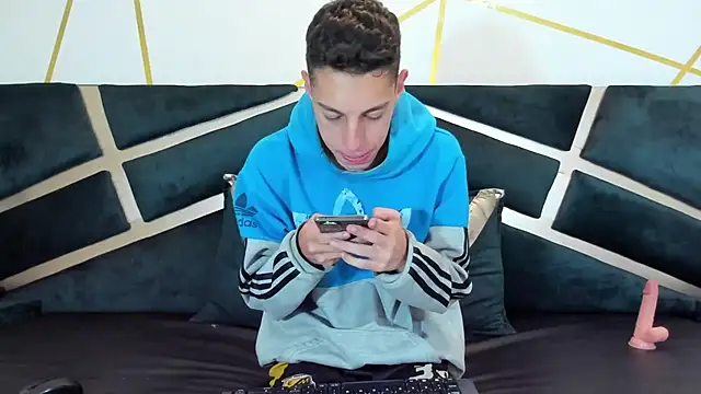 thiago19s online show from March 14, 6:04 pm