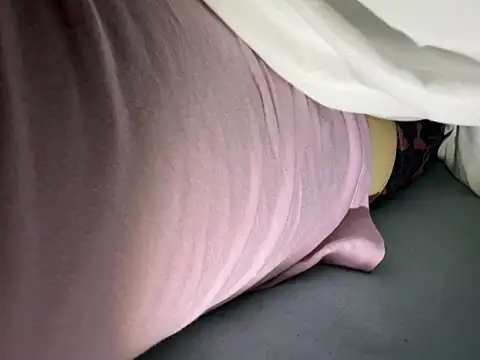 czruz online show from December 25, 9:13 am