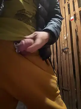 czruz online show from March 15, 7:09 am