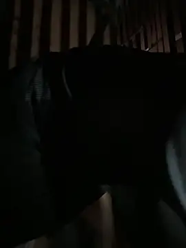 czruz online show from December 18, 8:42 am