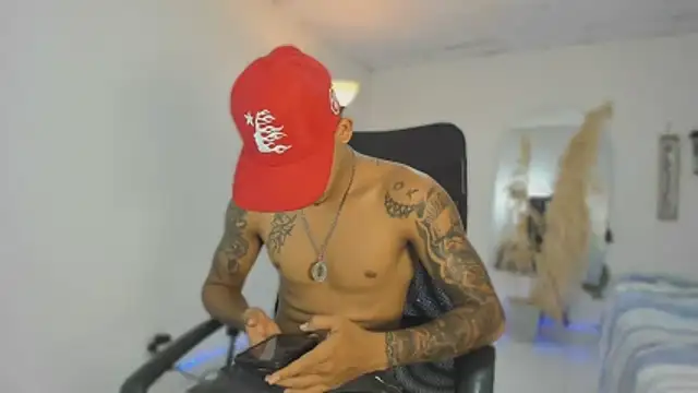 slim master12 online show from February 4, 11:44 pm