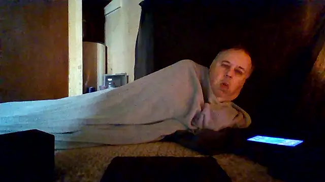 Nightshade7712 online show from January 17, 5:10 am