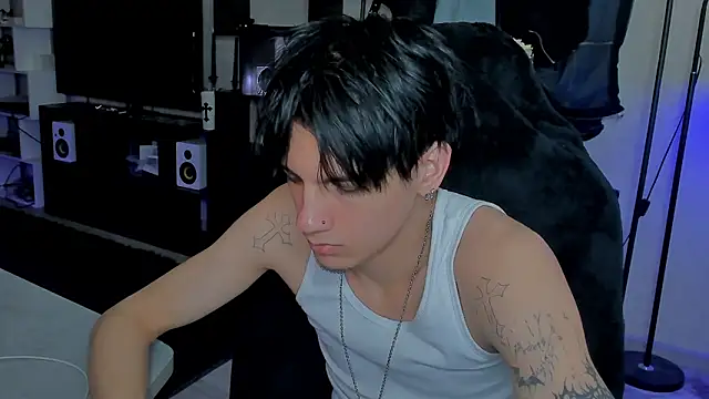 MarkBrowniii online show from March 29, 7:58 pm