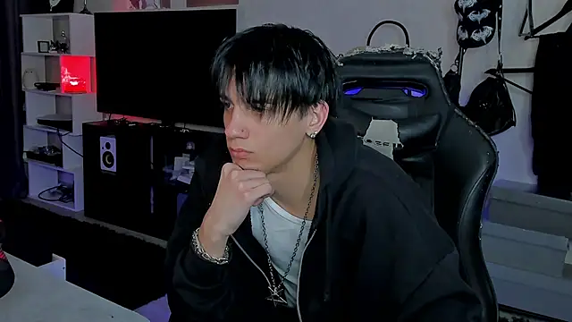 MarkBrowniii online show from February 5, 1:07 pm