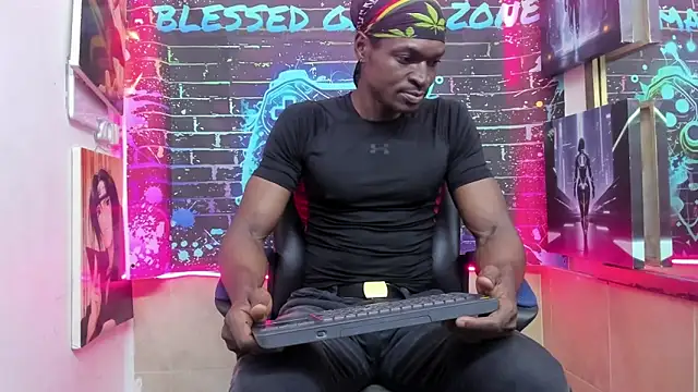 Terrance z online show from April 15, 11:32 am