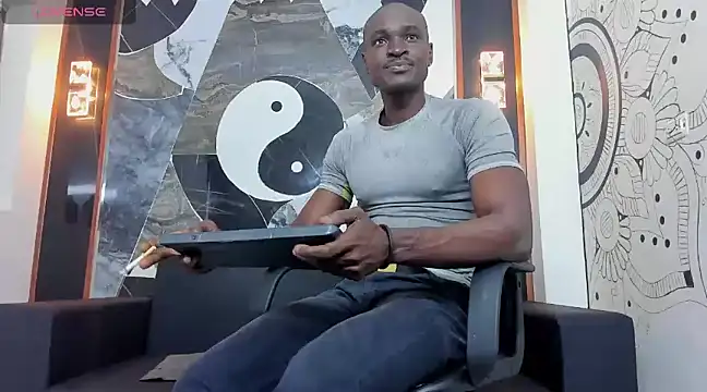 Terrance z online show from February 9, 7:41 pm