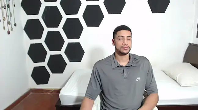 Jhors  Collens online show from February 5, 4:48 am