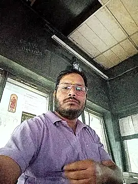 DeepakXxxR86 online show from December 16, 9:00 pm