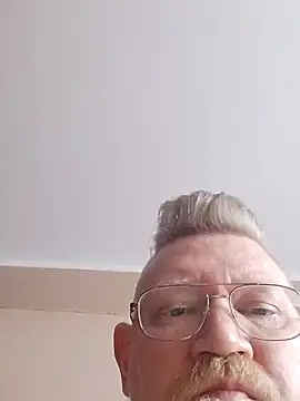 Pol1074 online show from April 15, 9:09 am