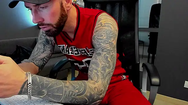 AronGrant online show from February 20, 11:23 am