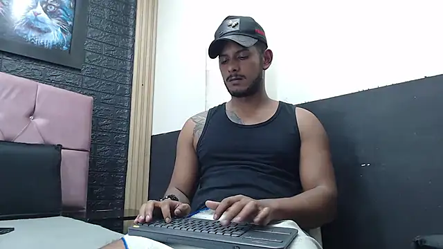 Chris Dick23 online show from October 9, 5:34 am