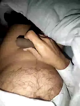 studboy1111 online show from December 23, 6:37 pm