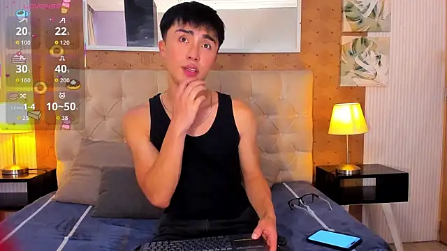 santi-fabulous online show from September 29, 8:27 pm