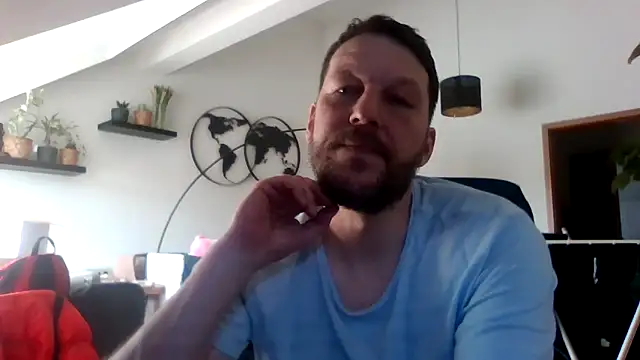 BennyLommy online show from March 7, 12:58 pm