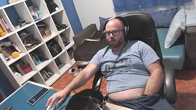 ravingr4d4 online show from October 24, 11:28 pm