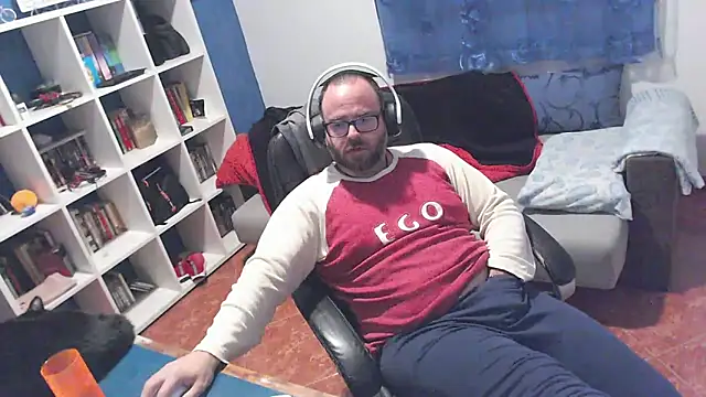 ravingr4d4 online show from December 1, 12:02 am