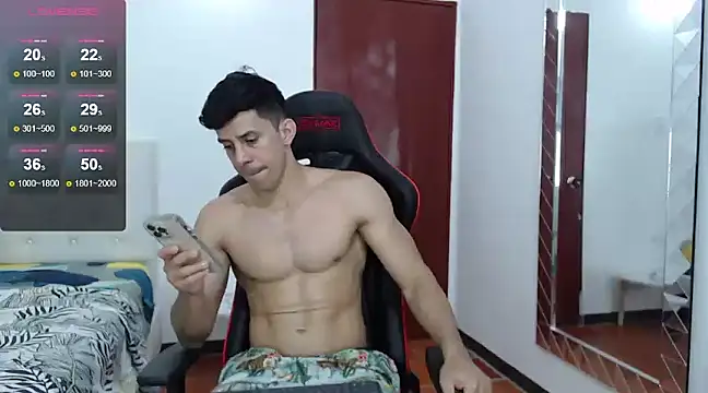 JoseRumbero26 online show from December 26, 8:32 pm