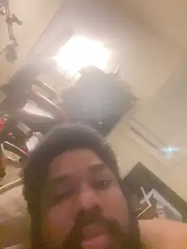 bighugebbc12 online show from April 18, 6:26 am