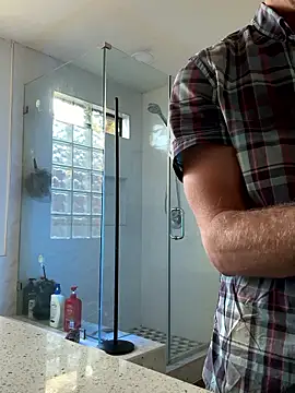 El Gizmo online show from January 12, 4:00 pm