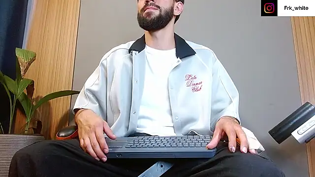 Mr WhiteCock online show from October 26, 10:23 pm