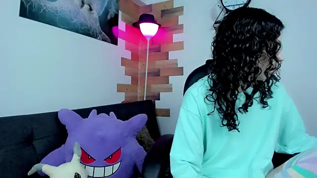 Angel Dust18 online show from December 19, 7:51 pm