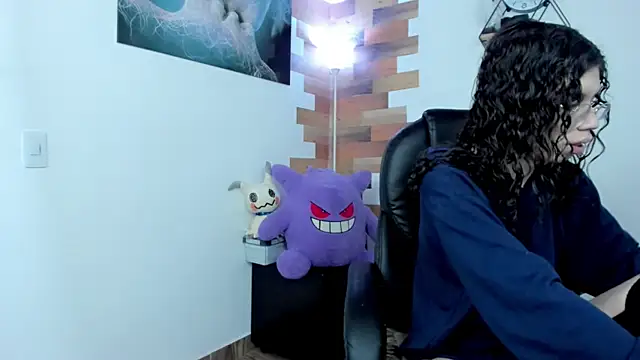 Angel Dust18 online show from January 10, 8:15 pm