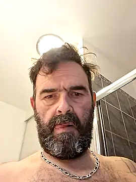 pachapeter online show from September 24, 5:00 pm