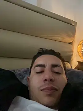 DanielGomez9 online show from March 3, 1:04 pm